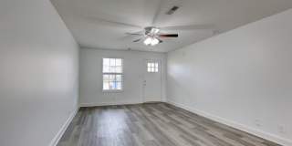 Fresh and so Clean Clean Close to Everything! Gallery 47