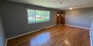 Beautiful Home for Rent Gallery 12