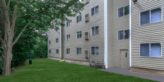 Lakeview Apartments Gallery 22