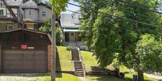 Charming 3BR House in Pittsburgh Gallery 1