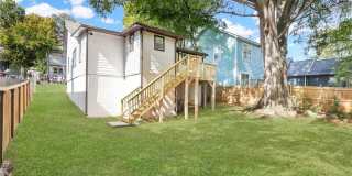 698 Garibaldi Street SW Gallery 24