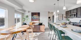 The Westlyn Gallery 16