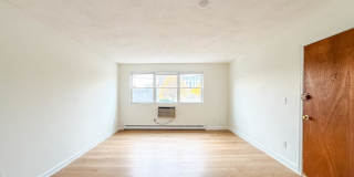 11 Hodges Ave. Gallery 4