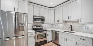 Modern 2BR 2BA Apartment in Columbia Heights Gallery 7