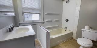 PRELEASING for AUGUST! Close to Campus Gallery 26