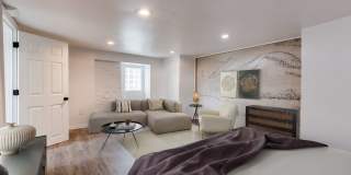 955 E Warrington - Fully Renovated Units in Pittsburgh's Coolest Neighborhood! Gallery 2