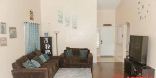Spacious 3BD/2BA Home in Bakersfield's 93313 Area — Fully Equipped, Pets Welcome! Gallery 3
