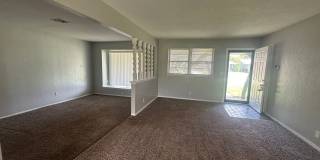 3 Bed 1.5 Bath Gallery 12