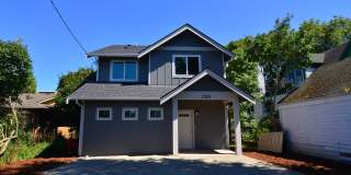 5 Bedroom, 2.5 Baths Home for Rent, Available in September Gallery 1