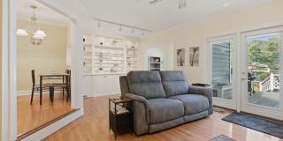 7514 Wellesley Park S Gallery 15