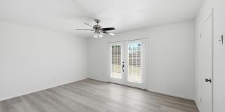 5229 E Winchcomb Gallery 11
