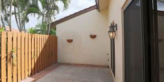 1420 Park Shore Circle Gallery 16