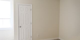 561 Rutledge Avenue - 2 Gallery 17