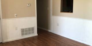 4 Bed 1 Bath Home | Pet Friendly | Washer Dryer Hook Ups | Section 8 Welcome Gallery 4