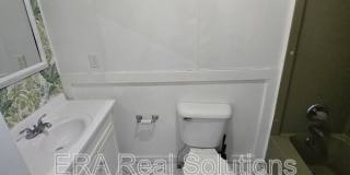 285 S Gift St Gallery 14