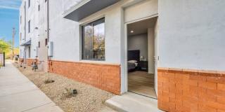 Luxury Townhouse by ASU Gallery 4