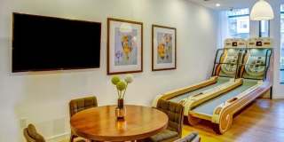 2902 Manor Road Gallery 3