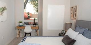 The Redwell Gallery 25