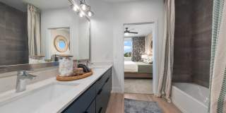 Aura Uptown Gallery 11