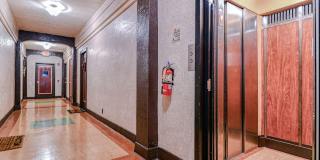 1700 Webb Street Gallery 9