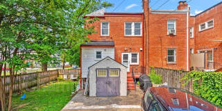 5201 2nd St. NW Gallery 26