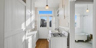 Kenilworth Court Gallery 6