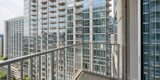 Skyhouse South Gallery 17