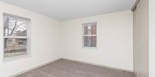 Oval Spring Apartments Gallery 44