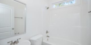 402 Manly Way Gallery 33