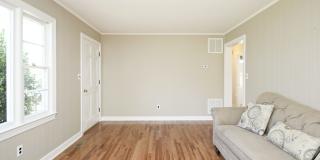 Updated Small Pet-Friendly Crozet Home Gallery 5