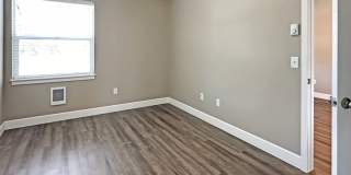 1515 South Avenue West Gallery 17