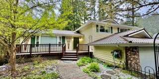Renovated Woodinville home sitting in park like setting. Gallery 1