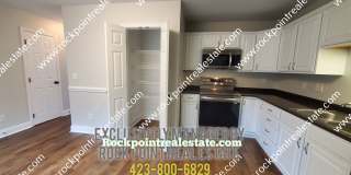 3 Bedroom 2 Bath Townhouse Gallery 9