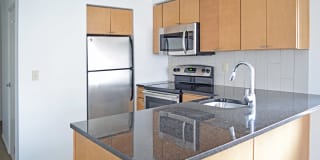 Ricardo Ricardo Gallery 37