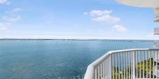 1420 Brickell Bay Dr Gallery 40