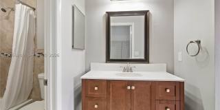 1197 Washington Cir Gallery 13