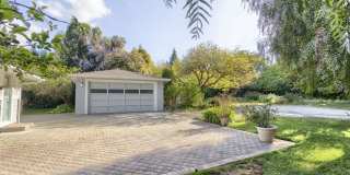 Private Downtown Los Altos Home Gallery 21