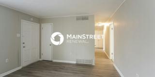 2812 Lake Park Road Gallery 5