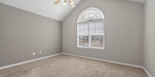512 Oakridge Drive Gallery 5