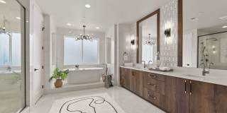 Luxury Bellevue Estate in Prestigious Bridle Trails For Rent Gallery 24