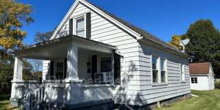 1404 Western Avenue Gallery 1
