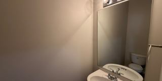 3 Bed 2.5 Bath Townhome in Brentwood Gallery 5
