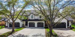 Fully Renovated 2 Bedroom and 2.5 Bath Townhome Located Indian Creek Park Estates Neighborhood! Gallery 2