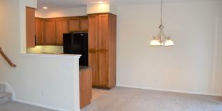 3 Bedroom 2.5 Bath Townhome in Gated Community of Courtyards at Escala- Mission Valley Gallery 6