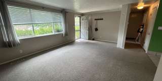 909 E Browning Ave - C Gallery 10