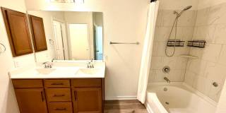 *MOVE IN SPECIAL* Kitchen Lovers Dream – Tons of Cabinet Space & Included Appliances! Gallery 9