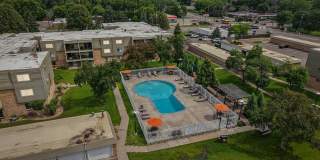 Royal Oaks Gallery 2