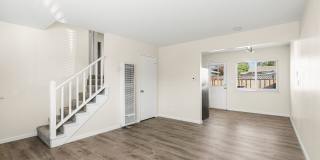 Coastal Comfort in Pleasure Point – Modern 2 Bedroom, 1 Bath Gallery 1