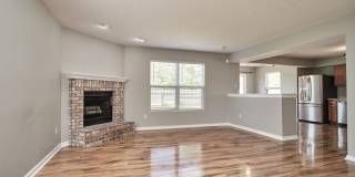 For Rent-4BDRM, 2.5BA Home in Ashwood Gallery 7