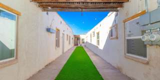 916 S Tays Street Gallery 26